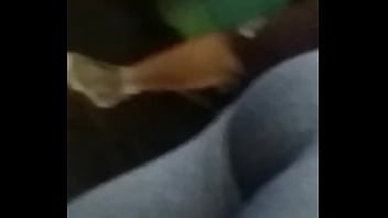 Preview 1 of Mom Helps Couple - Culona en el gym