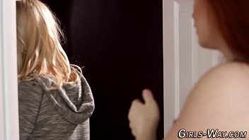 Preview 1 of All Nuika Xx - Lesbian squirts in 3way