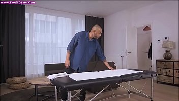 Preview 2 of Seel Paik Chut Ki Chudai - big tits teen massage from black guy www.freehdteen.com