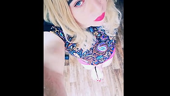 Preview 1 of Sxce Video Hlebo Download Mp 3g - Shemale Veronica