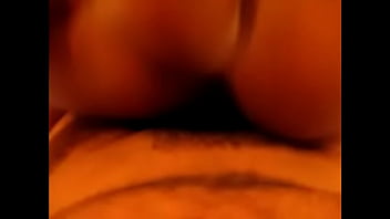 Preview 3 of Step Bro Rap - Coroa sentando gostoso