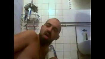 Preview 3 of Paoxxx - Chubby and cub piss and show off