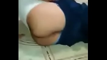 Preview 1 of Schnuggie91 Deutsch - Putita se calienta rapido