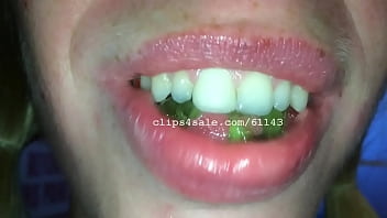 Preview 4 of Www Redwap Me Com - Alicia Gummy Bears Video1