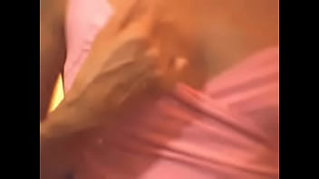 Preview 4 of Full Body Oil Up - Gata novinha brinca com buceta e toca siririca na cam Young brazilian wife pussy