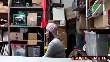 Preview 3 of 3gbking Xxx Video - Young Terrified Shoplifting Teenager Gets Busted