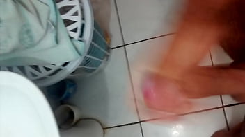 Preview 1 of Anal Mousse - batendo uma punetinha haha