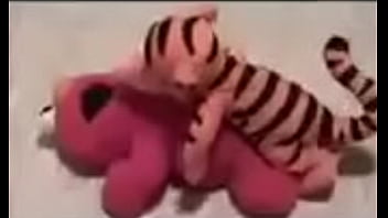 Preview 1 of Pennylane77 - Se cogen a elmo :v SDLG
