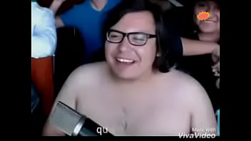 Preview 1 of Natal Von - halomcee sin camisa