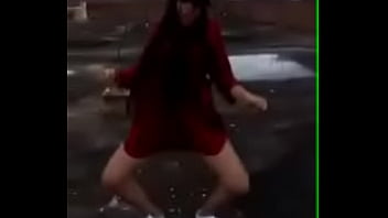 Preview 2 of Japanese Milfja Anal - Putita bailando en la calle
