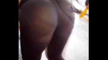 Preview 3 of Video Xxx Www Xnxx 12 18 - My bitch show me her ass during her gym time and makes me horny big ass bitch