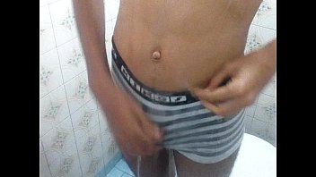 Preview 1 of Wwwbag Girlsxxx - Young guy bath masturbation