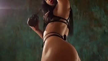 Preview 2 of Corian Actress Xxx Video - Dirty ass getting wet - bit.do/cKcM3