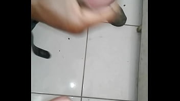 Preview 2 of Anbhra - Gosando com o neg&atilde_o
