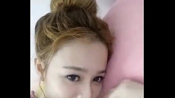 Preview 1 of Suck Talk To Husband - C&ocirc_ng Ch&uacute_a Banh Bướm vietnam girl show her boob 2