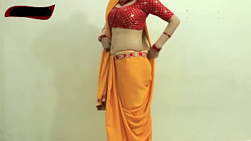 Preview 3 of Top Noobs - Sexy Girl Saree Tutorial