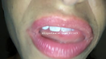Preview 2 of Wild Lesbian Cats - Mouth Fetish - Annie Arbor Mouth Video 1