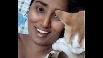 Preview 4 of Mallu Un Cut Export Movies - swathi naidu latest boobs show