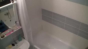 Preview 1 of Sunny Leon Husband Blue Flime - Young Amateur Spied On While Taking A Shower