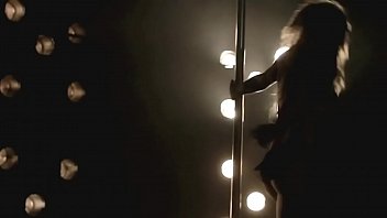 Preview 1 of Slutty Ebony Skin Diamond - Shakira Pole Dancing