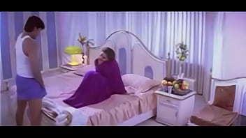Preview 4 of Cogiendo Q Mama - Telugu Serial Actress Karuna BOLD Video Before Entering Serials