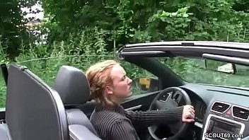 Preview 1 of Elsa Jean Bouncing On Cock - Mutti fickt gerne mit Fremden und hat Glueck auf dem Weg