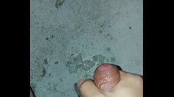 Preview 4 of Compulsive Masturbation - Paja en el trabajo