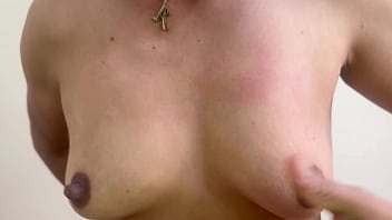 Preview 1 of Bill Bailey Porno - ARREPIENTETE,  CRISTO TE AMA - madrastra de tetas peque&ntilde_as follando con su hijastro morboso,  sexo real casero amateur.