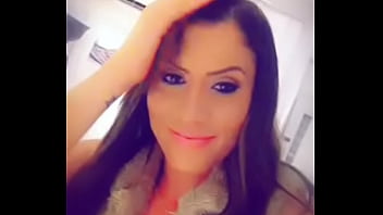 Preview 2 of Mom Big Botyy Ass - Aline Tavares a transex mais safada do interior paulista