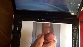 Preview 2 of Nancy And Steve - cumming on Brooklyn