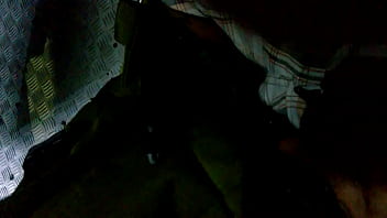 Preview 1 of Mansturbasu - De novo brincando no onibus