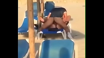 Preview 2 of Pure Mutate - maduros cogiendo en la playa
