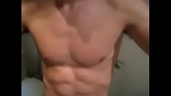 Preview 1 of Porno Jena Izmenyaet - tumblr nkah536NmP1tlfwq3