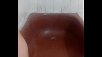 Preview 4 of Xxx Mariachi - Quien quiere leche? Mucha leche (paja en el ba&ntilde_o)