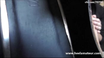 Preview 3 of Bed Morning Lesbian - Tacones de jaguar