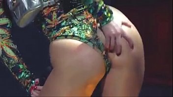Preview 4 of Vk Party Porn - miley cyrus perfect ass show