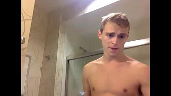 Preview 4 of Hindo Bo Xxx - sexy twink taking a shower on webcam - sexyladcams.com