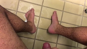 Preview 2 of Boys Xnnxx - Hairy greek gay feet cum bear cumshot