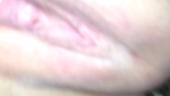 Preview 4 of Porno Ara B Lezz - trim.4C2AE9DE-6716-4751-A30E-69B71D2E595C.MOV