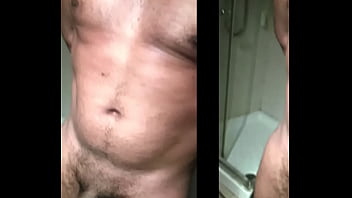 Preview 1 of Malaysia Hotel Room - Il signor Walter Basilio,  un grande attore porno,  decide di posare questi nudi