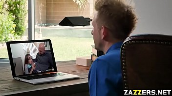 Preview 1 of Www Bays Bays Xxx Com - Titty fucking Layla London while sucking Bill Bailey
