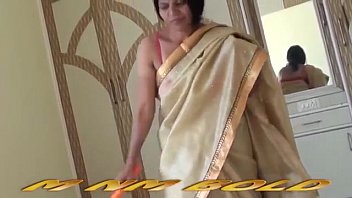 Preview 1 of Sweet Anna Ki Chudai - BEAUTIFUL LADY SERVENT FUCKED BY OWNER
