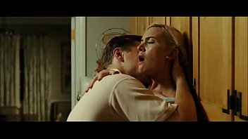 Preview 4 of Tamil Ponnunga Sex Videos - Kate and Leo get it on in the kitchen