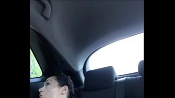 Preview 3 of The Ass Vagina Money - Mamasita haciendo trabajo manual en el carro