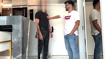 Preview 1 of Belo Kiss - Trailer acabando com rabao do Marcos goiano