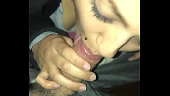 Preview 3 of Isan Mom - Amauter homemade blowjob in garage
