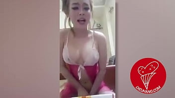 Preview 2 of Pisab Piya - Nữ ho&agrave_ng s&ograve_ l&ocirc_ng livestream khoe bướm