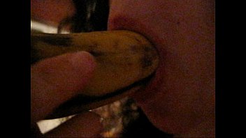 Preview 3 of Sexy Red Toe Nails Handjob - Chupando de nuevo.AVI