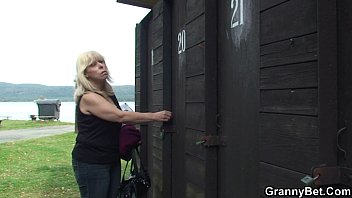 Preview 1 of Xxxxvideo2020 - Blonde grandma screwed in public changing room