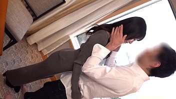 Preview 1 of Xxx Vido Sxa N - りかちゃんと濃厚キス、大きなおっぱいを揉むと「やさしくさわられるのがいい、感じる&hellip_」と声をあげるりかちゃんの敏感な乳首やつるつるマ〇コをクンニすると 「気持ちぃ、ダメダメやばい」と潮がはじけ飛ぶ